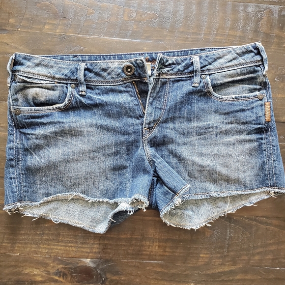 Silver Jeans Toni Shorts 